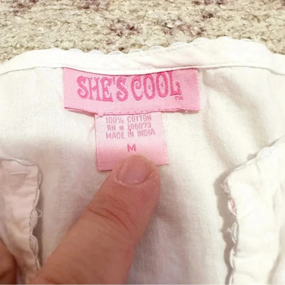 Y2K White embroidered floral blouse with pink accents size medium - Picture 10 of 12